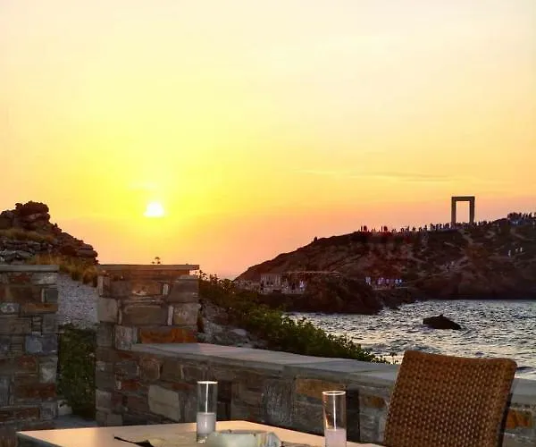 Albatross Seafront House *