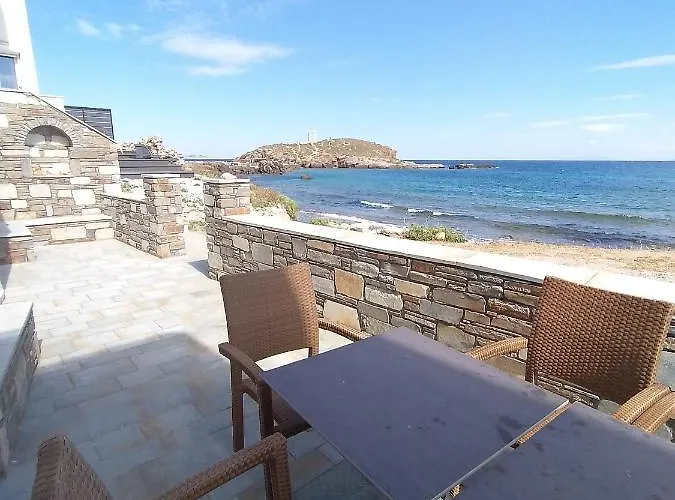 Albatross Seafront House Apartament *