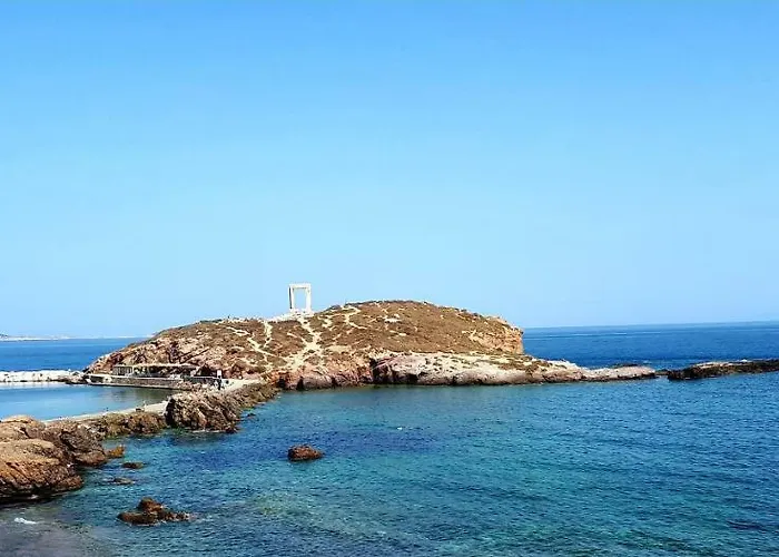 Albatross Seafront House Apartament Naxos City